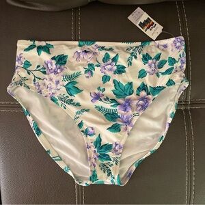L swimming bottoms.‎ High rise.
